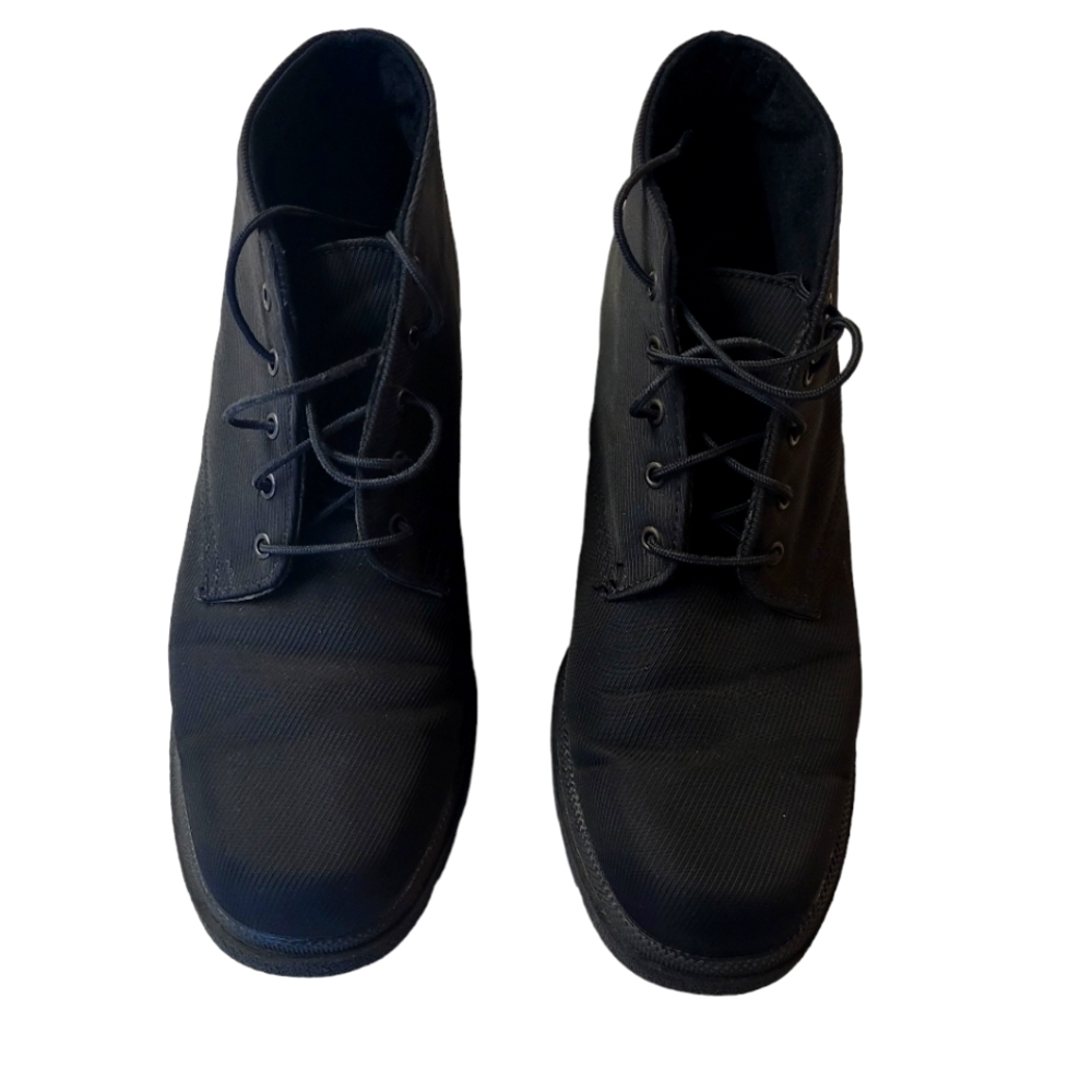 Wanderlust Canada Boots Size 9